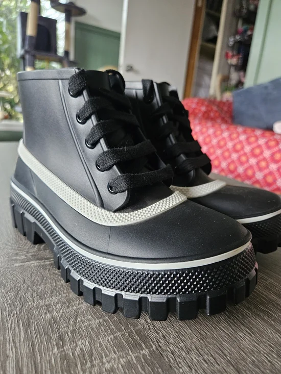 Givenchy Black and White Chunky Lug Rain Boots - Picture 3 of 4